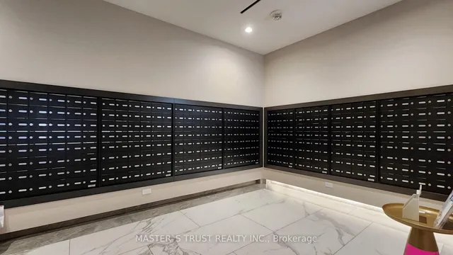 Additional image 42 of 60 shuter St Unit 218