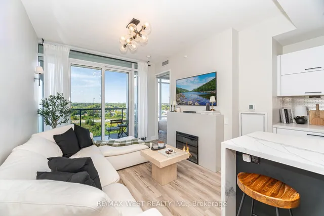 Additional image 14 of 88 Park Lawn Rd Unit 1612