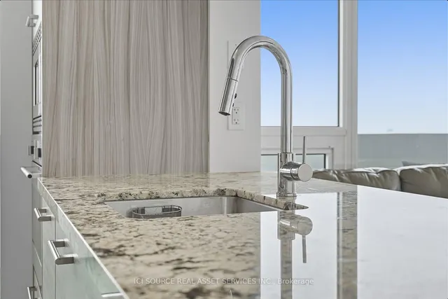 Additional image 14 of 2221 Yonge St Unit 3109