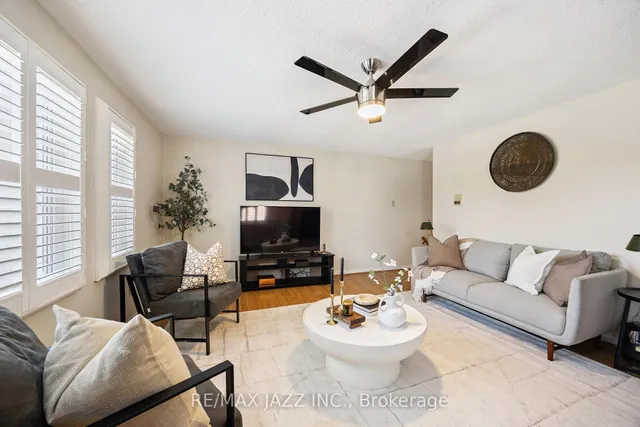 Additional image 24 of 14 Grover Dr