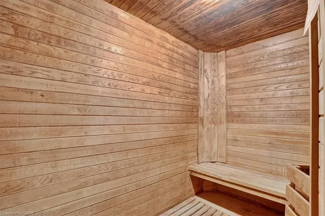 Additional image 43 of 3227 King St Unit 506