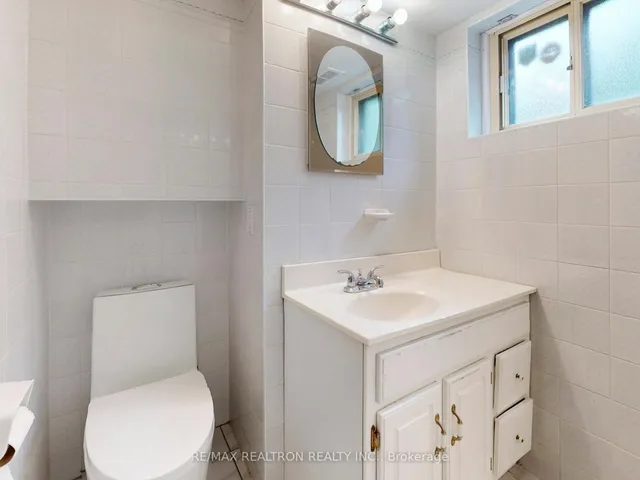 Additional image 38 of 52 Wynn Rd