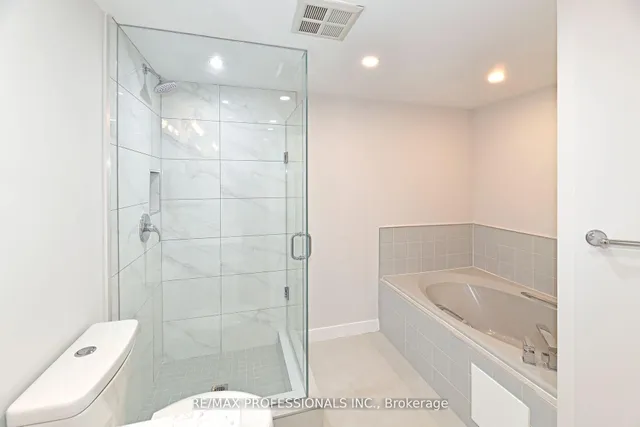 Additional image 20 of 2269 Lakeshore Blvd Unit 2004