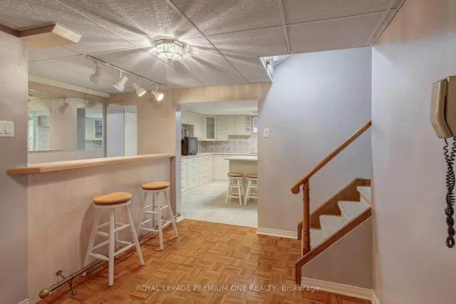 Additional image 37 of 41 Whitley Ave