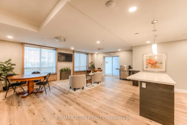 Additional image 33 of 399 Queen St Unit 417