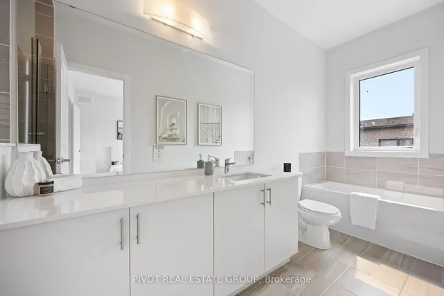 Additional image 33 of 26 Danielle Moore Circ