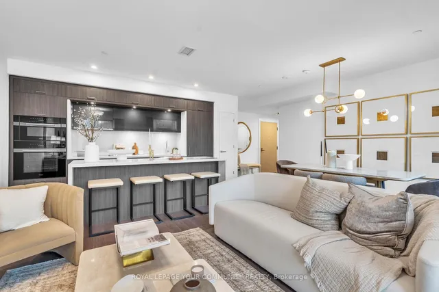 Additional image 15 of 10 Inn on the Park Dr Unit 101