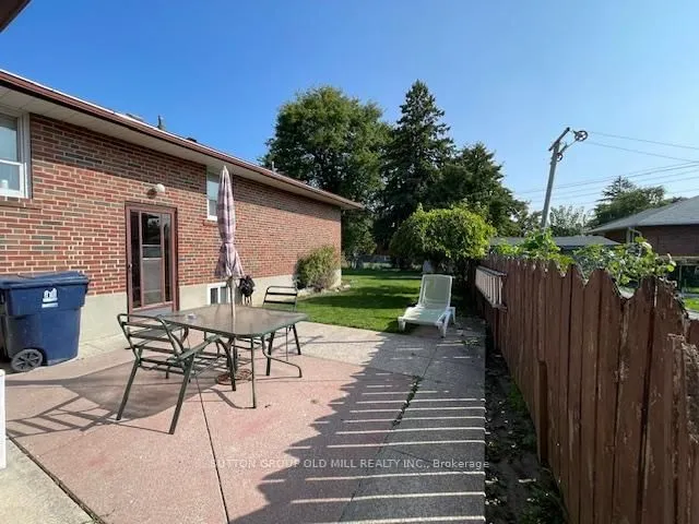 Additional image 3 of 55 Sun Row Dr