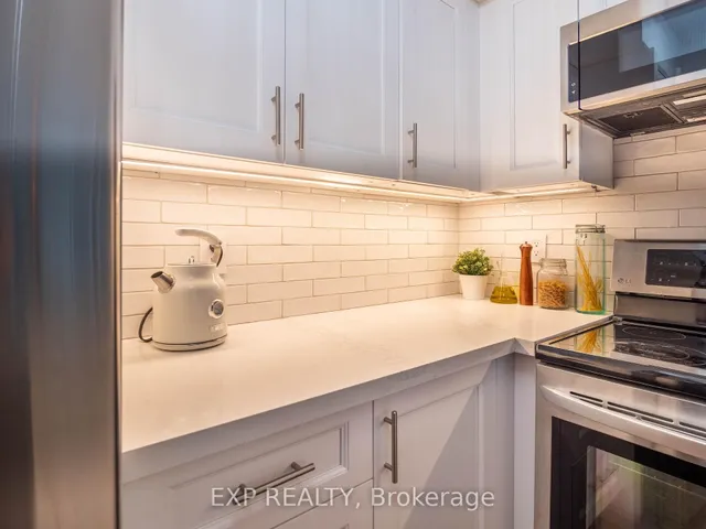 Additional image 16 of 2111 Lakeshore Blvd Unit 501