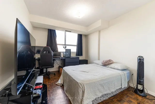 Additional image 12 of 10 Stonehill Crt Unit 709