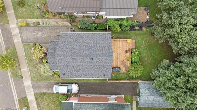 Additional image 33 of 100 Dekay St