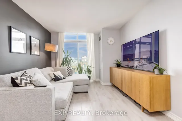 Additional image 11 of 212 Eglinton Ave Unit 1510