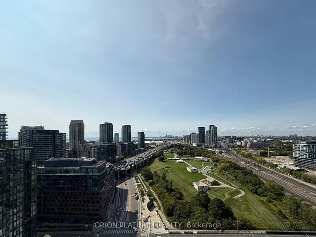 Additional image 20 of 170 Fort York Blvd Unit 2111