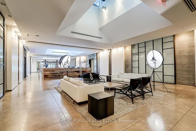 Additional image 3 of 1030 King St Unit 321