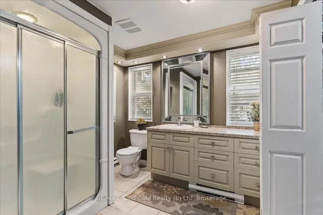 Additional image 28 of 240 Cameron St