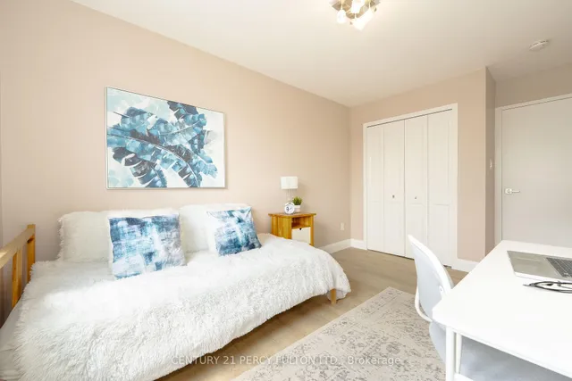 Additional image 19 of 800 Kennedy Rd Unit 212