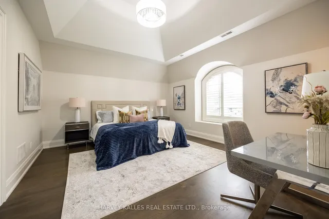 Additional image 34 of 14 Sulgrave Cres