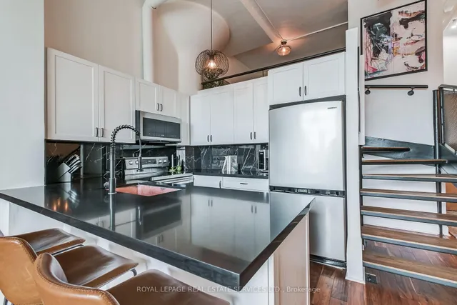 Additional image 15 of 1001 Roselawn Ave Unit 126