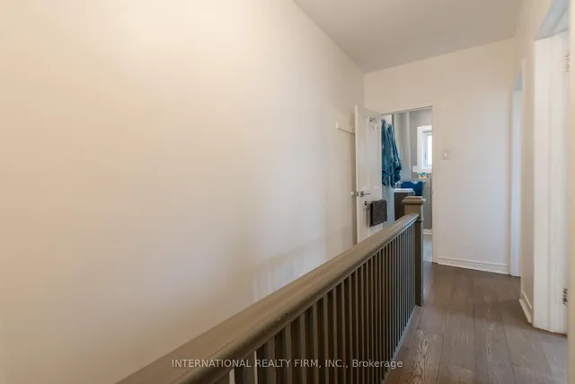 Additional image 23 of 1273 Lansdowne Ave