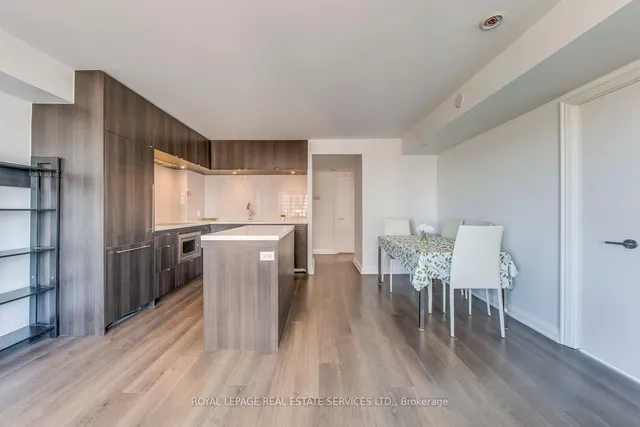 Additional image 7 of 155 Yorkville Ave Unit 2213