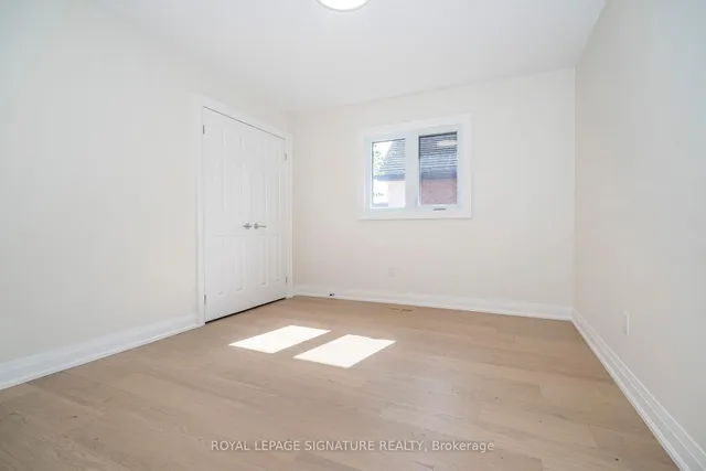 Additional image 31 of 11 Royal Rouge Tr