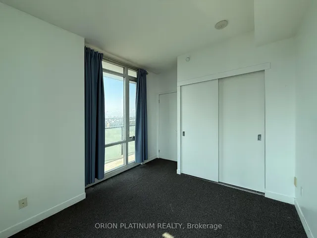 Additional image 15 of 170 Fort York Blvd Unit 2111