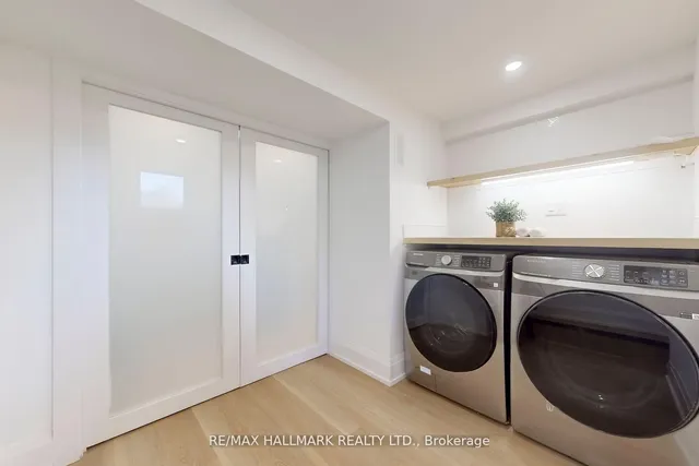 Additional image 33 of 51 Withrow Ave