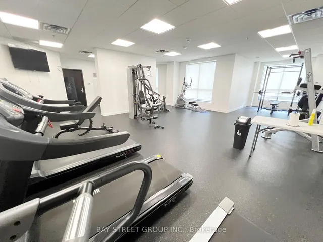 Additional image 13 of 840 Queens Plate Dr Unit 409