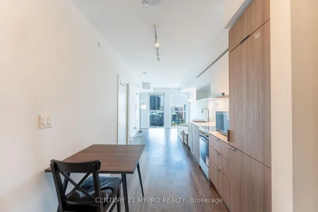 Additional image 16 of 159 Wellesley St Unit 2501