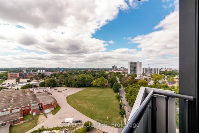 Additional image 13 of 25 Wellington St Unit 1506