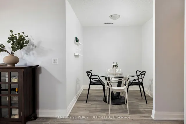 Additional image 23 of 1 De Boers Dr Unit 801