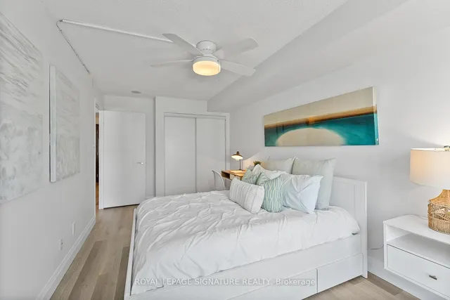 Additional image 10 of 410 Queens Quay Unit 1407