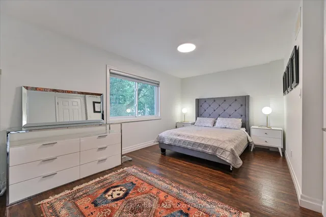 Additional image 19 of 94 Meighen Ave