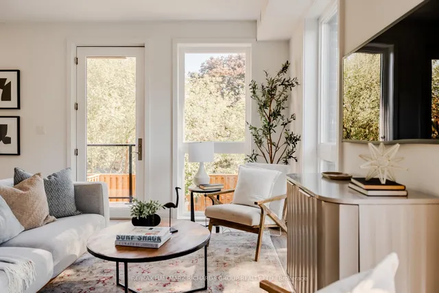 Additional image 10 of 35 Birchcliff Ave Unit 52