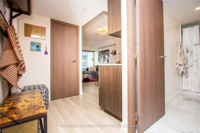 Additional image 8 of 17 Bathurst St Unit 1503
