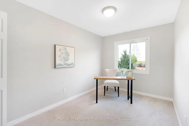 Additional image 22 of 525 Banffshire Cres