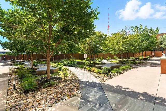 Additional image 40 of 5 Hanna Ave Unit 309