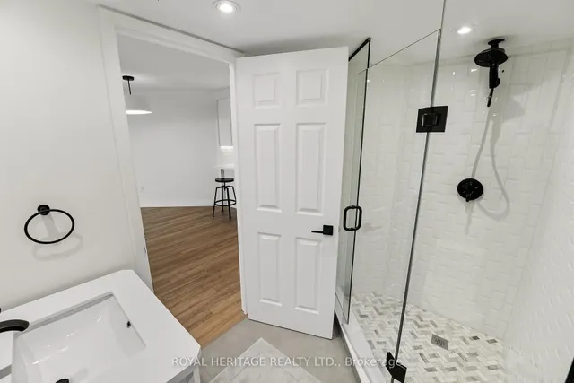 Additional image 32 of 5 Concorde Pl Unit 1208