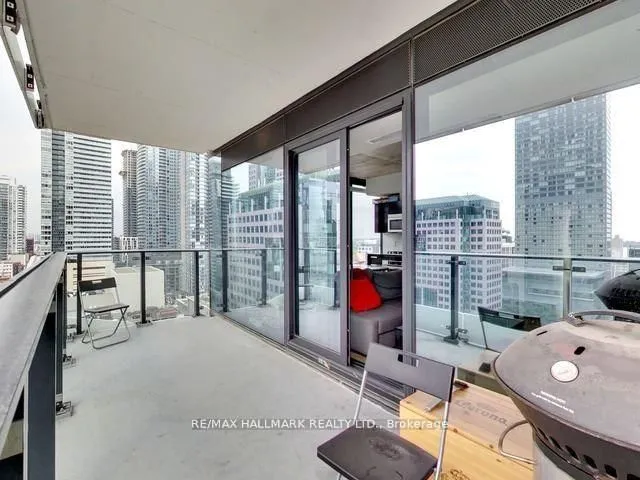 Additional image 8 of 224 King St Unit 1407