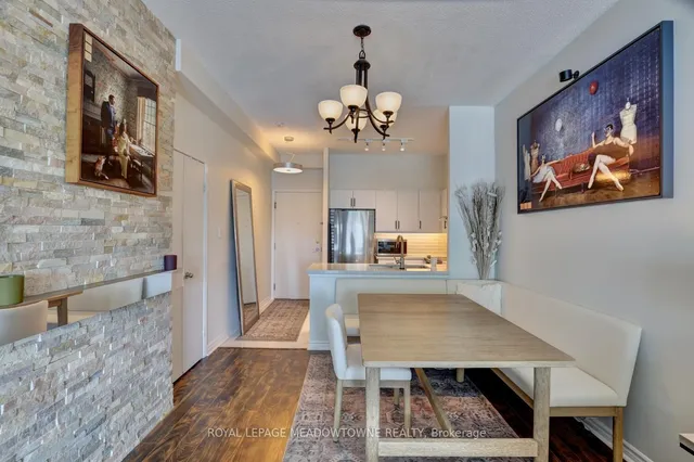 Additional image 11 of 600 Queens Quay Unit 633