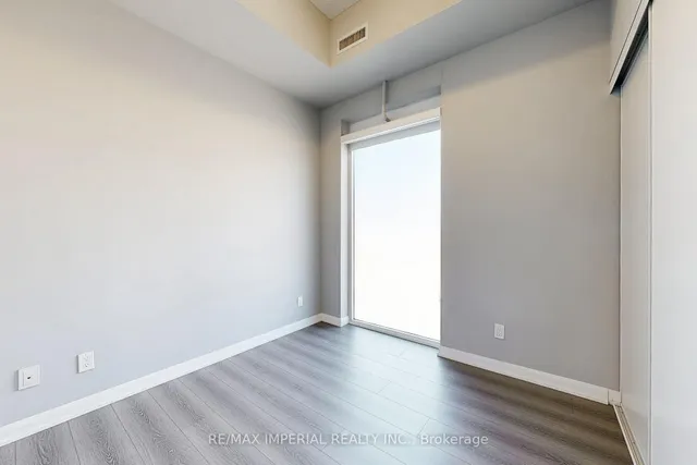 Additional image 20 of 435 Richmond St Unit Ph104