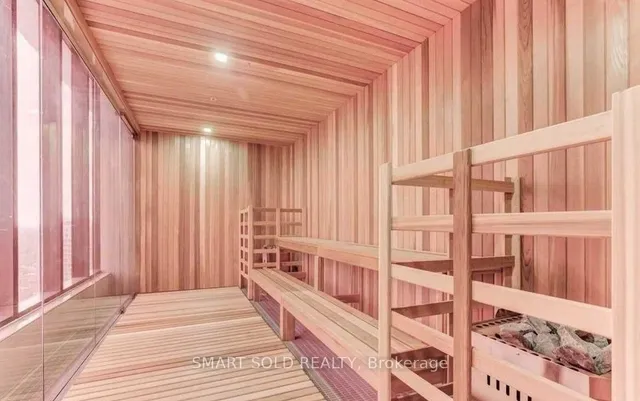 Additional image 18 of 8 Eglinton Ave Unit 1011