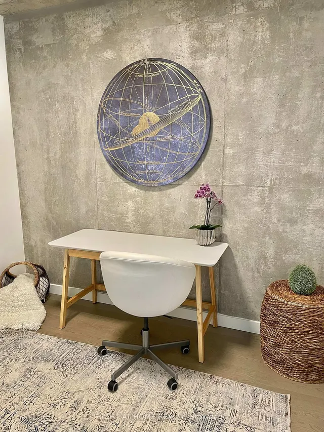 Additional image 13 of 111 Bathurst St Unit 1205