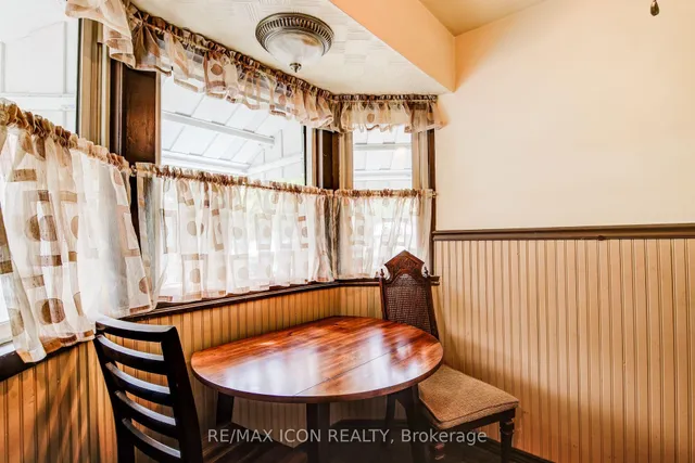 Additional image 23 of 105 Lorne Cres