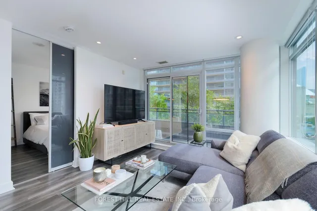 Additional image 5 of 4K Spadina Ave Unit 218