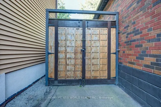 Additional image 22 of 42 Eleventh St