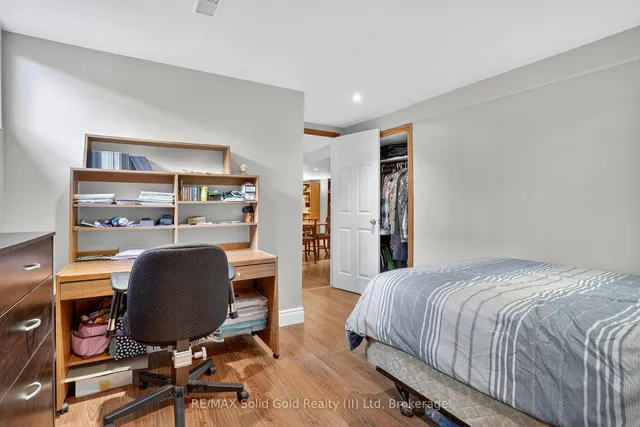 Additional image 34 of 14 Carnaby Cres