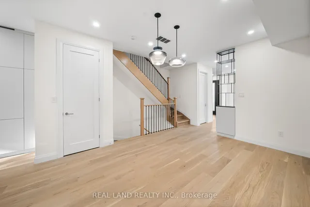 Additional image 7 of 30 Winnifred Ave