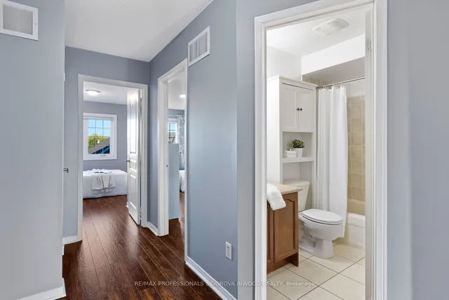 Additional image 30 of 71 Birdstone Cres Unit 52