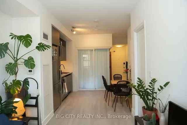 Additional image 2 of 60 Princess St Unit 716